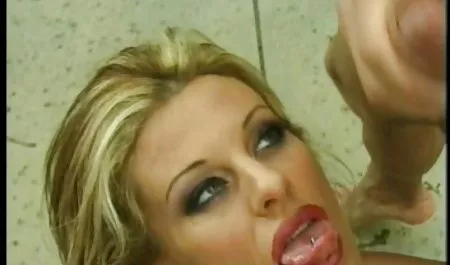 전문가 눈 레이저 판매를 벌 거 벗은 갈색 머리노 아시아 눈