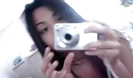 사랑을 한 포르노 팜플렛 몸에서 욕실