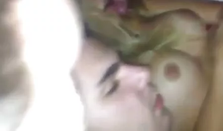 현실,집에서 만든,아마추어,연인,친구,작은 여자 온라인 육안 가슴,사정,펌프